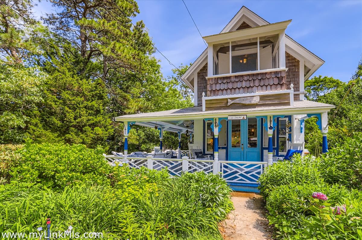 17 John Wesley Avenue
