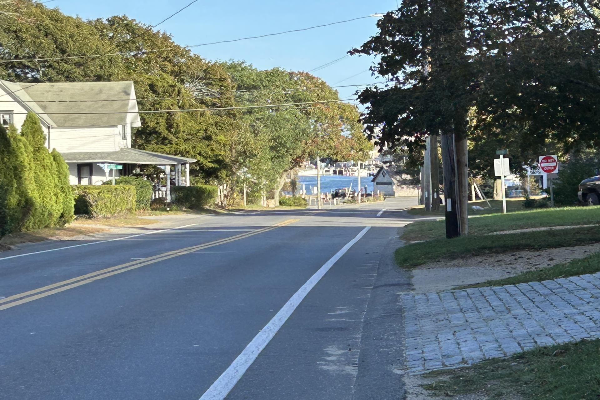 Apartment on 36 New York Avenue in Oak Bluffs