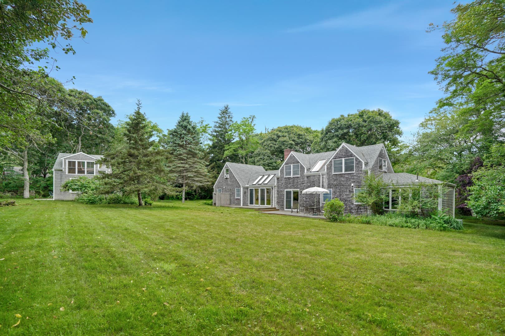 174 Middle Road