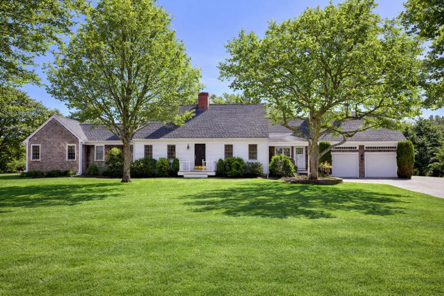 2 Bold Meadow Road