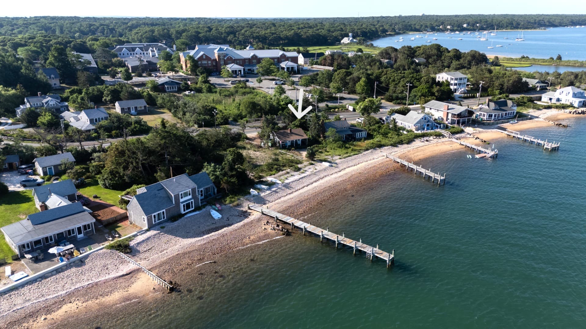 11 Beach Road