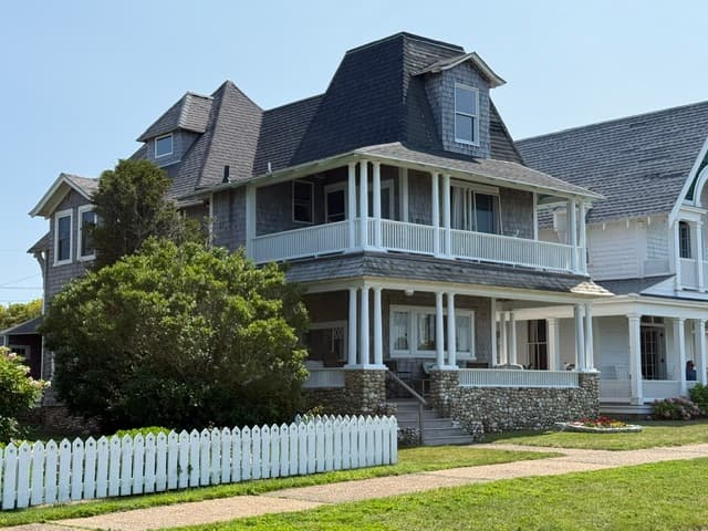 99 Ocean Avenue